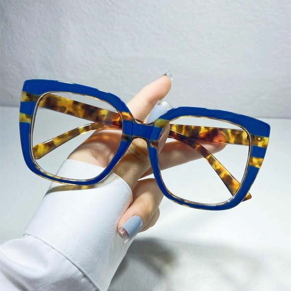 New Arrival Clear Frames “Square Biz” Blue & Tortoise - Picture 3 of 8